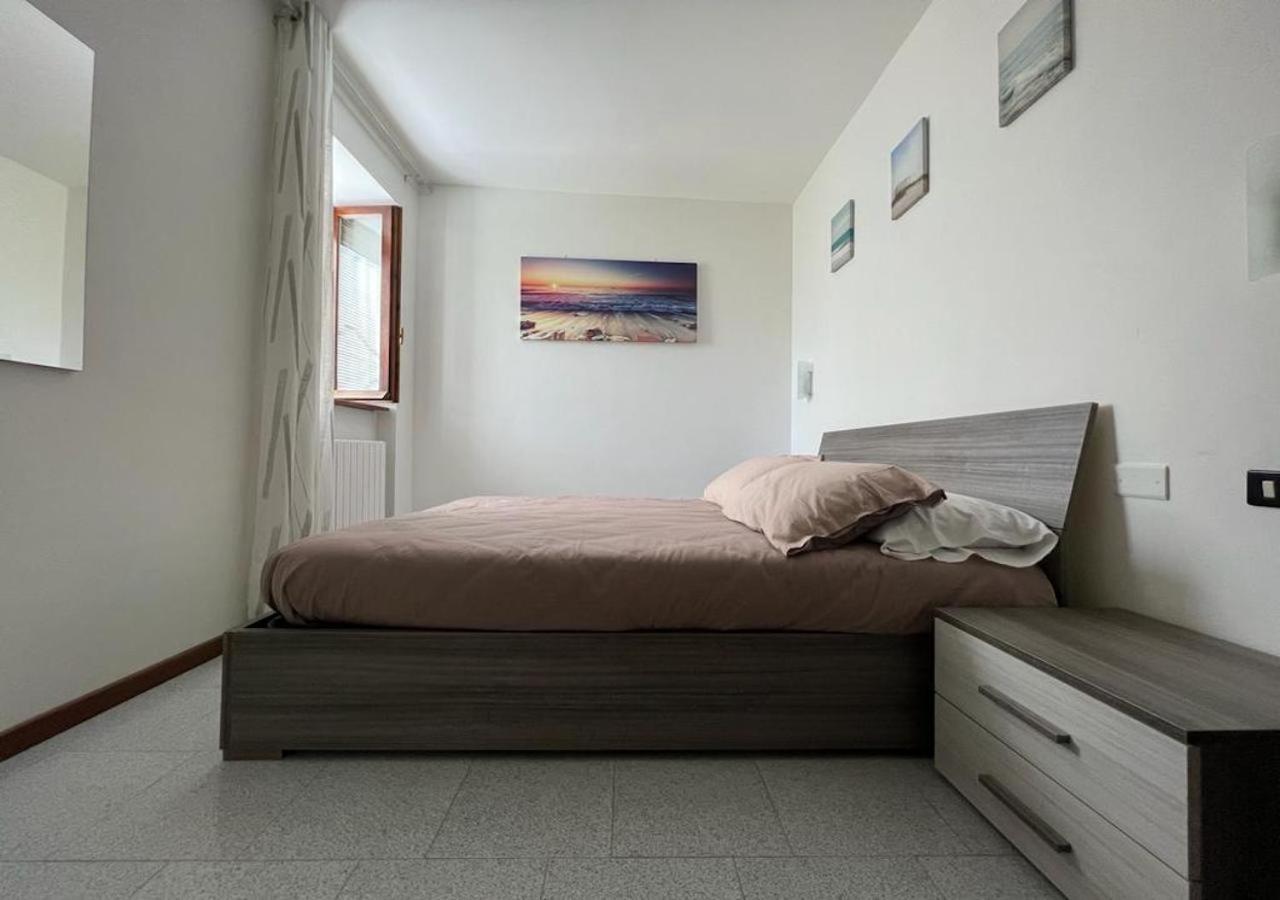 Lido - Nuovo Appartamento Elegante - Lago Di Garda Паденге-суль-Гарда Екстер'єр фото